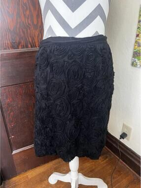 Black Floral Banana Republic Skirt. Size 14